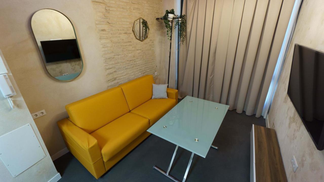 Rentalsevilla Cardenal Cervantes I Appartement